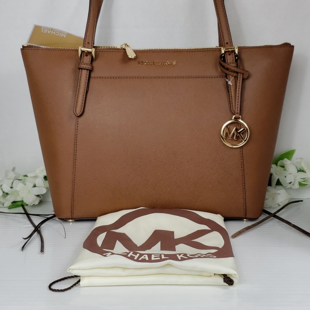 💥Sold💥 Michael Kors Ciara Saffiano Leather Tote